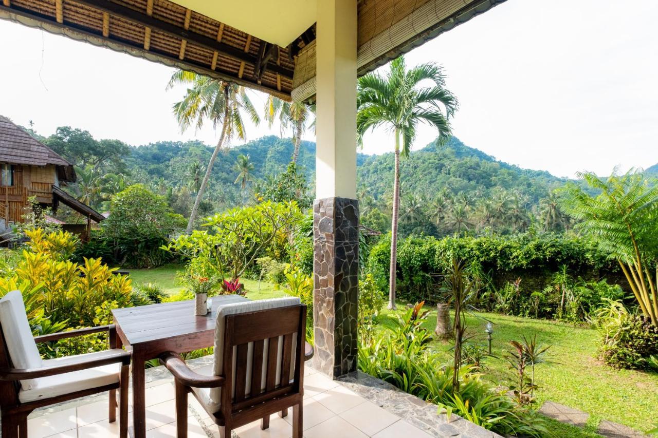 Villa Manuk Singaraja Exterior foto
