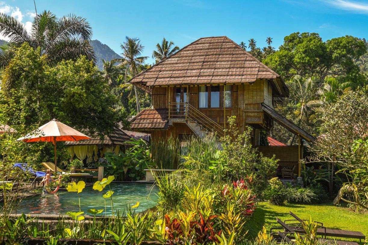 Villa Manuk Singaraja Exterior foto